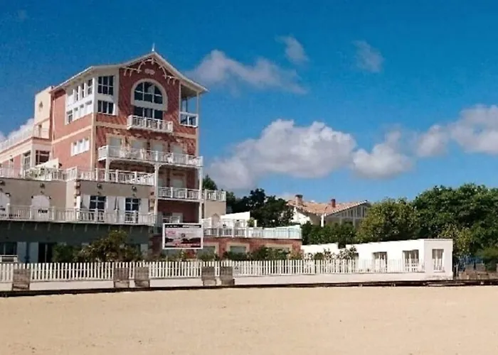 Arcarêve - Grand Deluxe Avec Terrasse, Jardin Et Accès Par La Résidence Arcachón